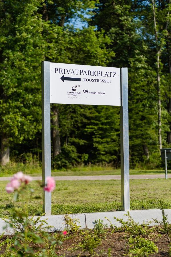Ferienwohnungen Am Waldzoopark Leer Exterior foto
